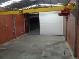 Galpão com 360m² no bairro São Geraldo em Porto Alegre para Alugar