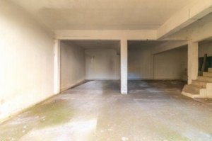 Galpão com 300m² no bairro Navegantes em Porto Alegre para Alugar