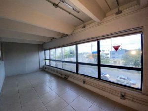 Galpão com 514m² no bairro Humaitá em Porto Alegre para Alugar