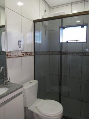 Galpão com 195m² no bairro Sarandi em Porto Alegre para Alugar