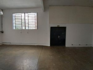 Galpão com 587m² no bairro São Geraldo em Porto Alegre para Alugar