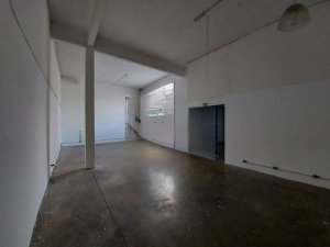 Galpão com 587m² no bairro São Geraldo em Porto Alegre para Alugar