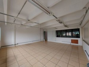 Galpão com 250m² no bairro Santa Maria Goretti em Porto Alegre para Alugar