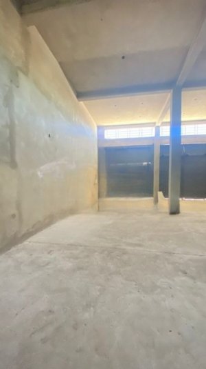 Galpão com 480m² no bairro Glória em Porto Alegre para Alugar