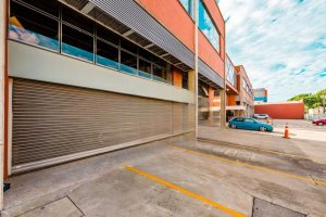 Galpão com 125m² no bairro Floresta em Porto Alegre para Alugar