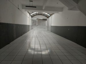 Galpão com 176m² no bairro São Geraldo em Porto Alegre para Alugar