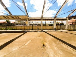 Galpão com 1.600m² no bairro Navegantes em Porto Alegre para Alugar