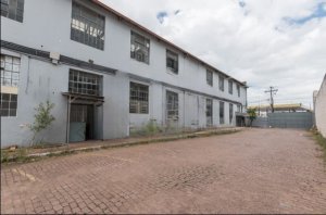 Depósito/Pavilhão com 2423m² no bairro Floresta em Porto Alegre para Alugar
