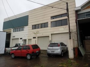 Galpão com 398m² no bairro Navegantes em Porto Alegre para Alugar