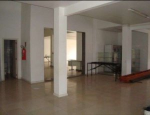 Loja com 600m² no bairro Floresta em Porto Alegre para Alugar