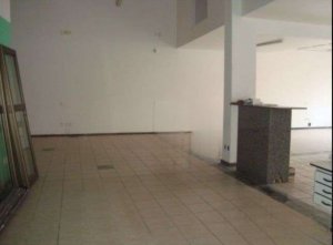 Loja com 600m² no bairro Floresta em Porto Alegre para Alugar