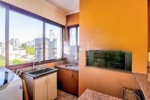 Cobertura com 201m², 3 dormitórios no bairro Higienópolis em Porto Alegre para Alugar