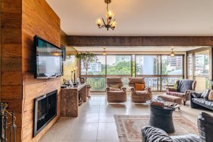 Apartamento com 162m², 3 dormitórios no bairro Moinhos de Vento em Porto Alegre para Alugar