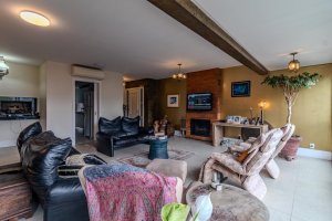 Apartamento com 162m², 3 dormitórios no bairro Moinhos de Vento em Porto Alegre para Alugar