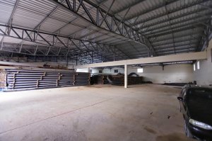 Pavilhão com 1.300m² no bairro Navegantes em Porto Alegre para Alugar