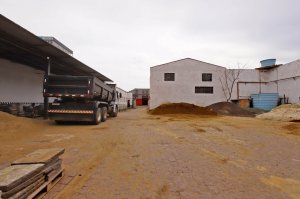 Pavilhão com 1.300m² no bairro Navegantes em Porto Alegre para Alugar