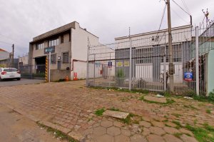 Pavilhão com 1.300m² no bairro Navegantes em Porto Alegre para Alugar