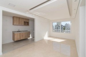 Apartamento com 65m², 2 dormitórios no bairro São João em Porto Alegre para Comprar