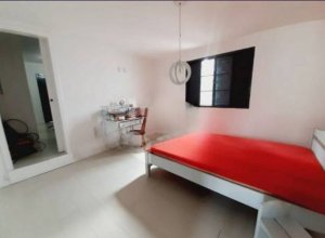 Casa comercial com 310m² no bairro Menino Deus em Porto Alegre para Alugar