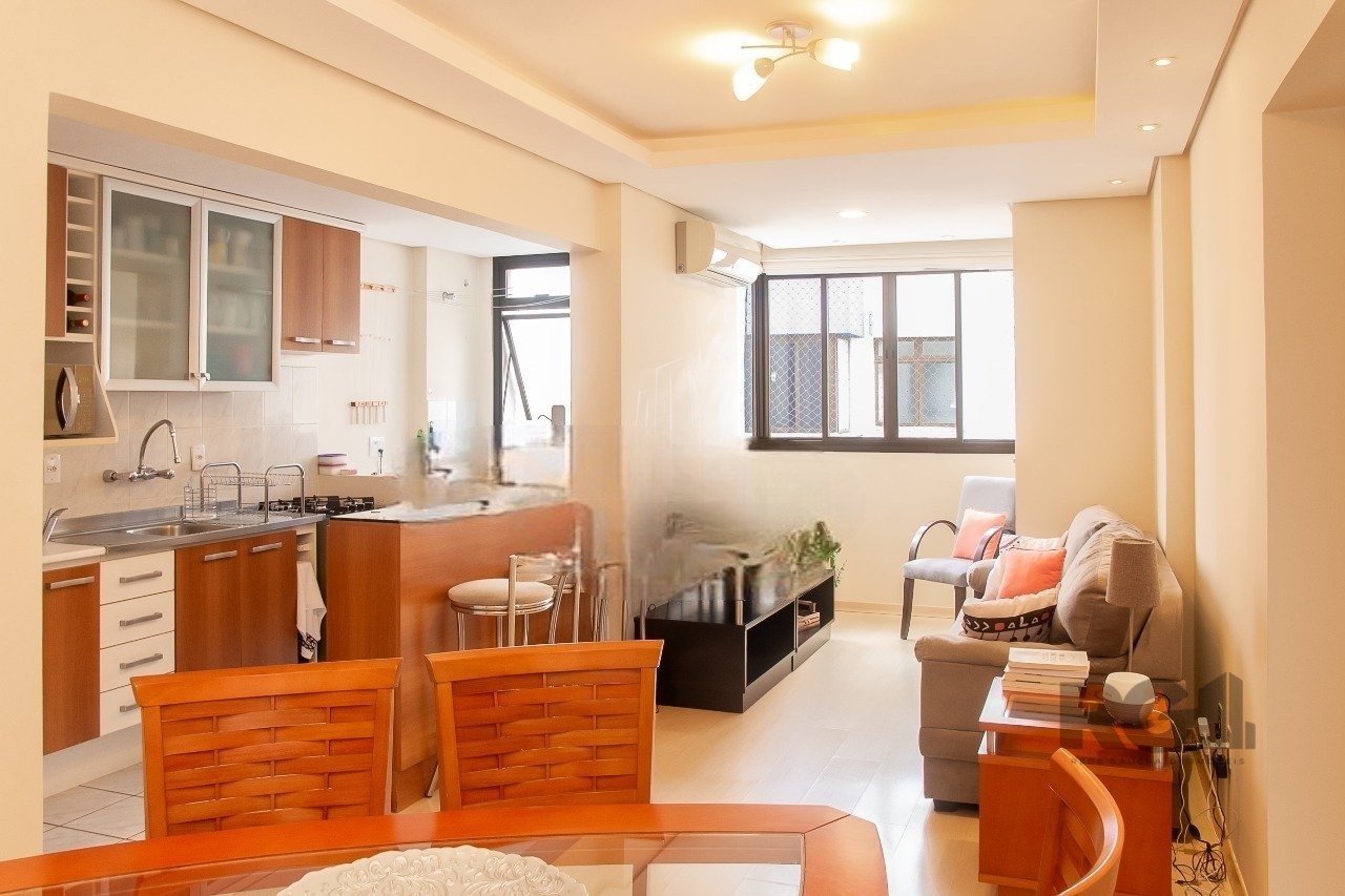 Apartamento com 61m², 2 dormitórios, 1 vaga no bairro Cidade Baixa em Porto Alegre para Comprar
