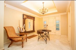 Casa comercial com 720m² no bairro Três Figueiras em Porto Alegre para Alugar