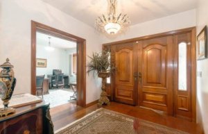 Casa comercial com 400m² no bairro Três Figueiras em Porto Alegre para Alugar