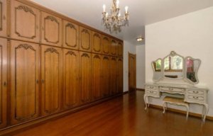 Casa comercial com 400m² no bairro Três Figueiras em Porto Alegre para Alugar