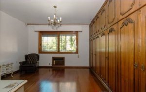 Casa comercial com 400m² no bairro Três Figueiras em Porto Alegre para Alugar