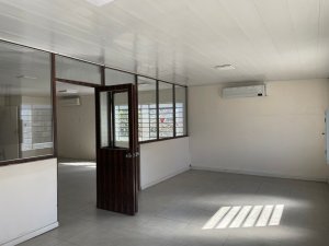 Salas/Conjuntos com 152m² no bairro Navegantes em Porto Alegre para Alugar