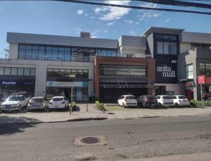 Loja com 550m² no bairro Mont Serrat em Porto Alegre para Alugar