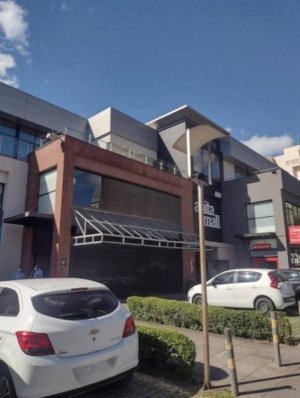 Loja com 550m² no bairro Mont Serrat em Porto Alegre para Alugar