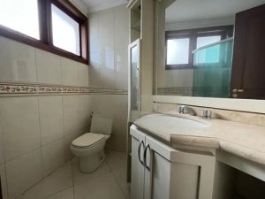 Apartamento com 519m², 6 dormitórios no bairro Bela Vista em Porto Alegre para Alugar