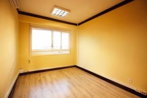 Casa comercial com 500m² no bairro Auxiliadora em Porto Alegre para Alugar