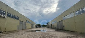 Galpão com 180m² no bairro Sarandi em Porto Alegre para Alugar