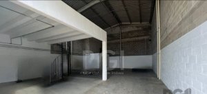 Galpão com 180m² no bairro Sarandi em Porto Alegre para Alugar