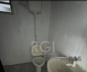 Galpão com 180m² no bairro Sarandi em Porto Alegre para Alugar