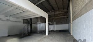 Galpão com 180m² no bairro Sarandi em Porto Alegre para Alugar