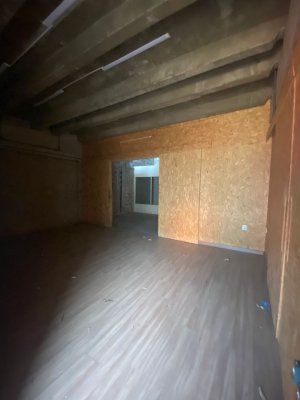 Galpão com 180m² no bairro Sarandi em Porto Alegre para Alugar
