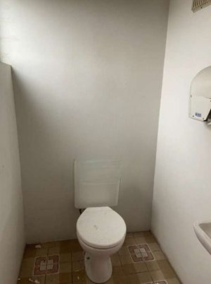 Prédio Comercial com 658m² no bairro Floresta em Porto Alegre para Alugar