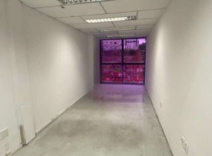 Prédio Comercial com 658m² no bairro Floresta em Porto Alegre para Alugar