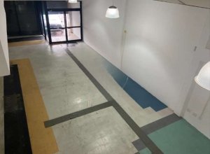 Prédio Comercial com 658m² no bairro Floresta em Porto Alegre para Alugar