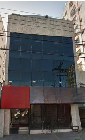 Predio com 658m² no bairro Floresta em Porto Alegre para Alugar