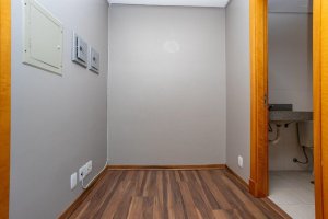 Salas/Conjuntos com 39m² no bairro Bela Vista em Porto Alegre para Alugar