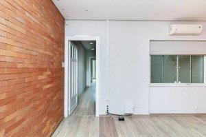 Casa comercial com 200m² no bairro Auxiliadora em Porto Alegre para Alugar
