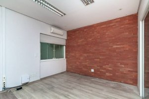 Casa comercial com 200m² no bairro Auxiliadora em Porto Alegre para Alugar
