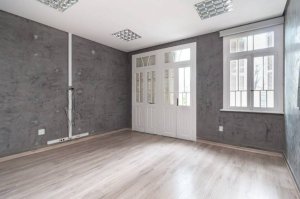 Casa comercial com 200m² no bairro Auxiliadora em Porto Alegre para Alugar