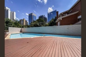 Apartamento com 40m², 1 dormitório no bairro Três Figueiras em Porto Alegre para Alugar