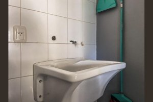 Apartamento com 40m², 1 dormitório no bairro Três Figueiras em Porto Alegre para Alugar