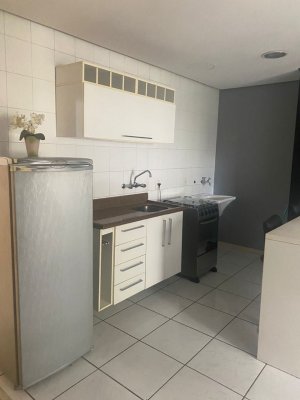 Apartamento com 40m², 1 dormitório no bairro Três Figueiras em Porto Alegre para Alugar