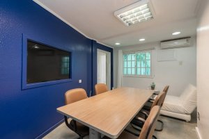 Prédio Comercial com 220m² no bairro Petrópolis em Porto Alegre para Alugar